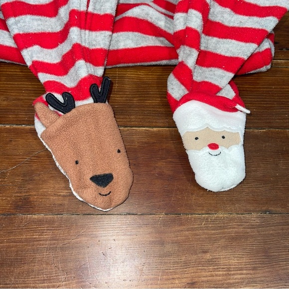 Carter's Festive Blue and Red Pajamas bundle box 12M - Picture 4 of 6